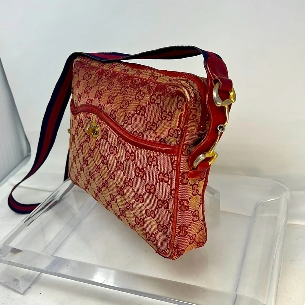 RARE VINTAGE RED GUCCI CANVAS SHOULDER BAG - Picture 2 of 14